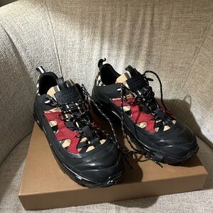 Burberry Arthur Archive Beige Black Men Sneakers